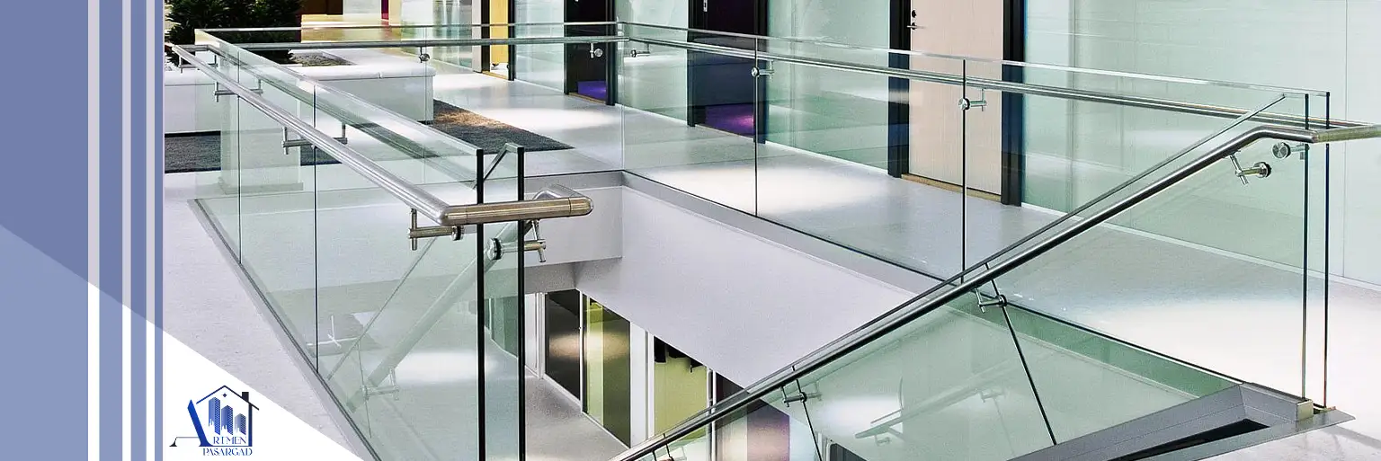 نرده شیشه ای