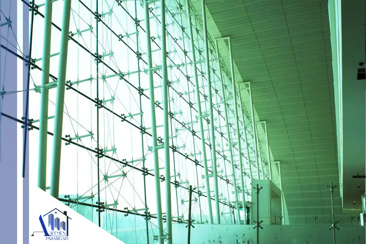 نمای اسپایدر با سازه خرپا